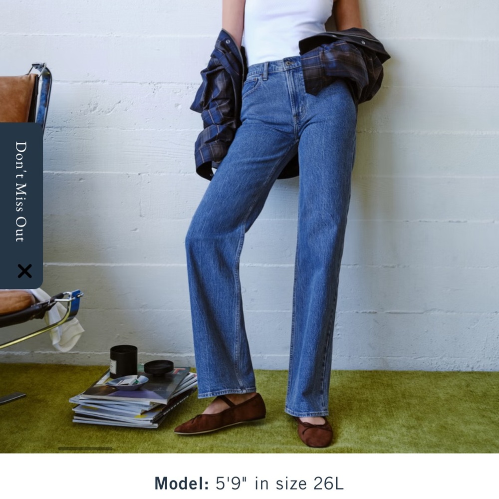 Abercrombie & Fitch High Rise 90's Relaxed Blue Jeans